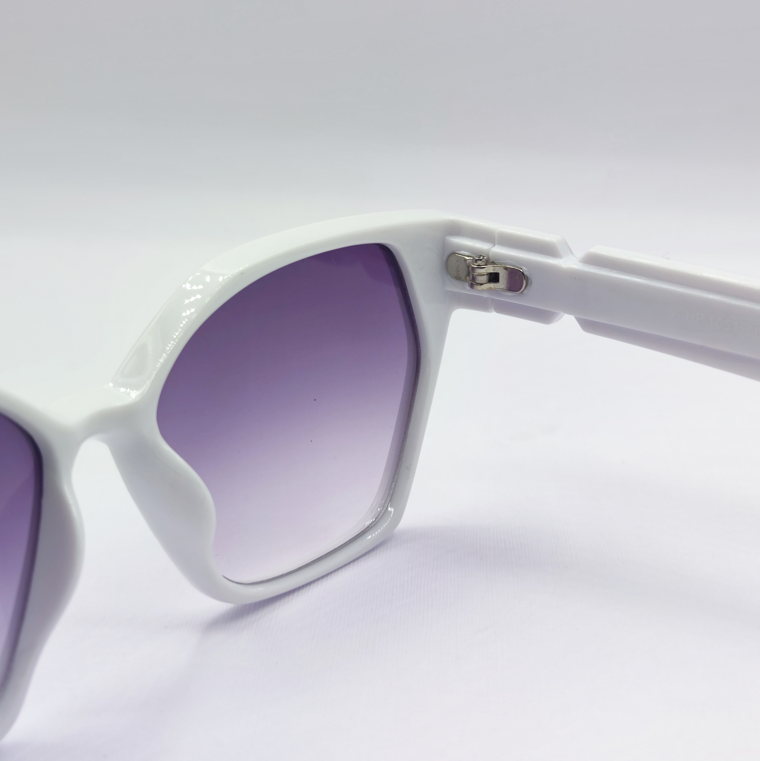 لولا فلزی عینک سفید برند دیور