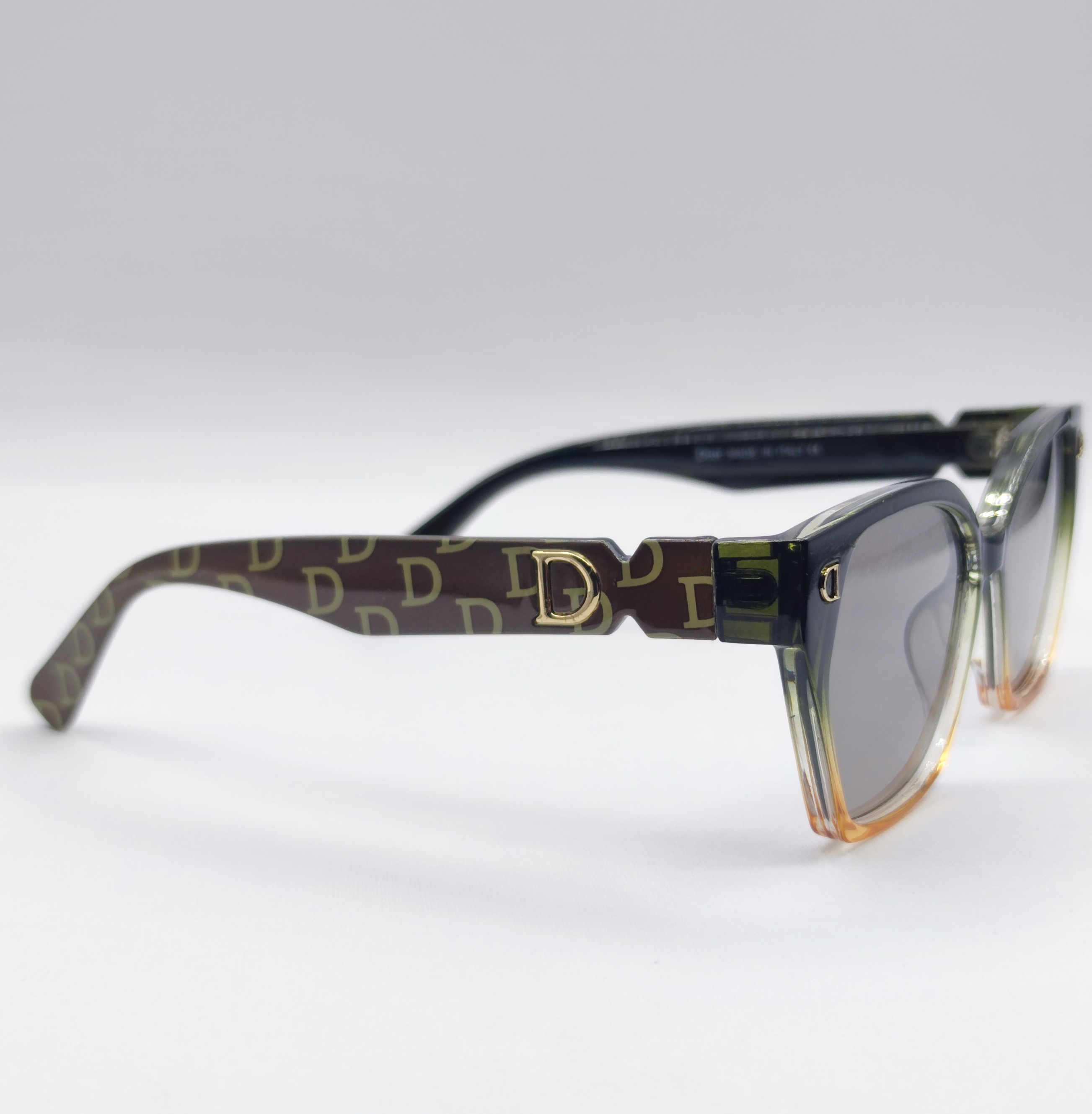 عینک زنانه دو رنگ برند دیور