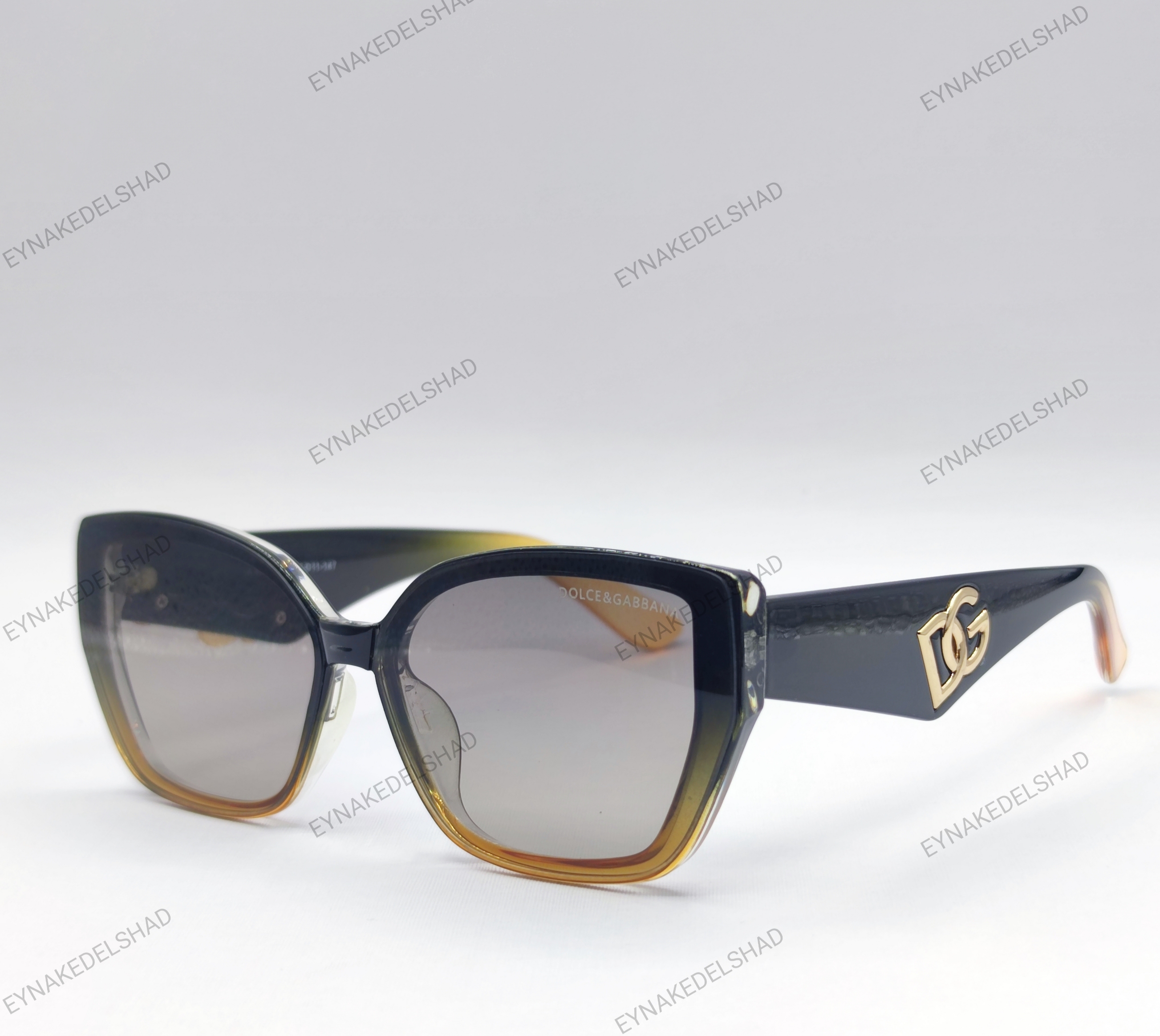 عینک دو رنگ با برند دولچه گابانا