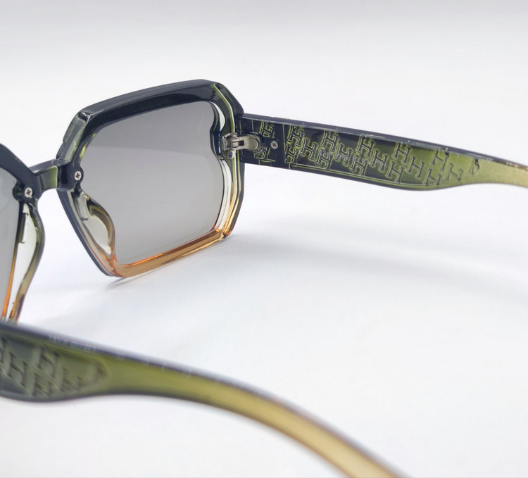 جزییات لولا عینک